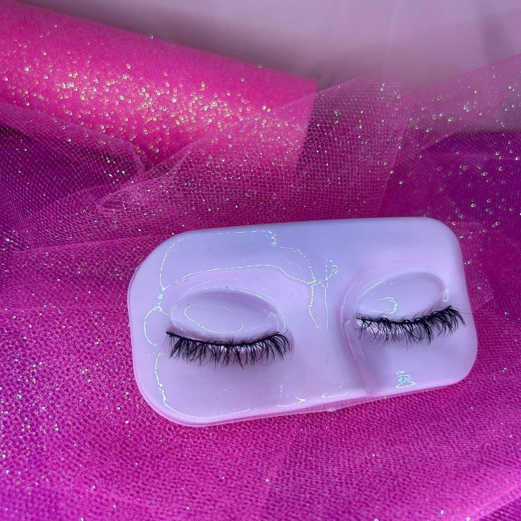 Bottoms Custom Strip Eyelash