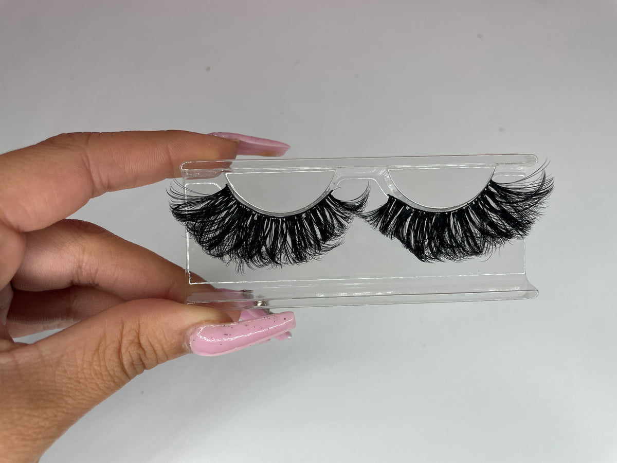 Cattitude Custom Lash Strip
